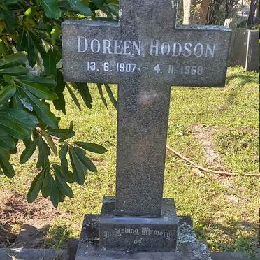 HODSON Doreen 1907-1968 :: HODSON Elizabeth 1940-1961