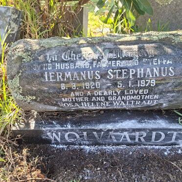 WOLVAARDT Hermanus Stephanus 1920-1979 & Rosa Helene Waltraut 1922-1986_1