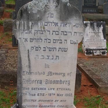 BLOOMBERG Rebecca -5712