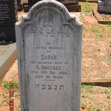 D - Vanne __ Surnames - D