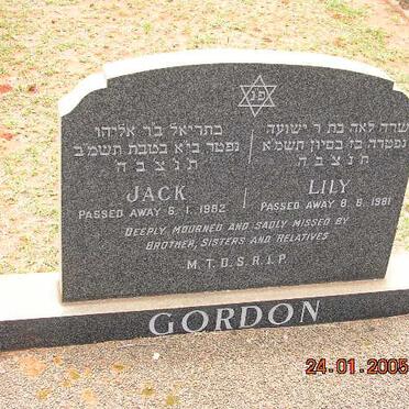 GORDON Jack -1982 &amp; Lily -1981