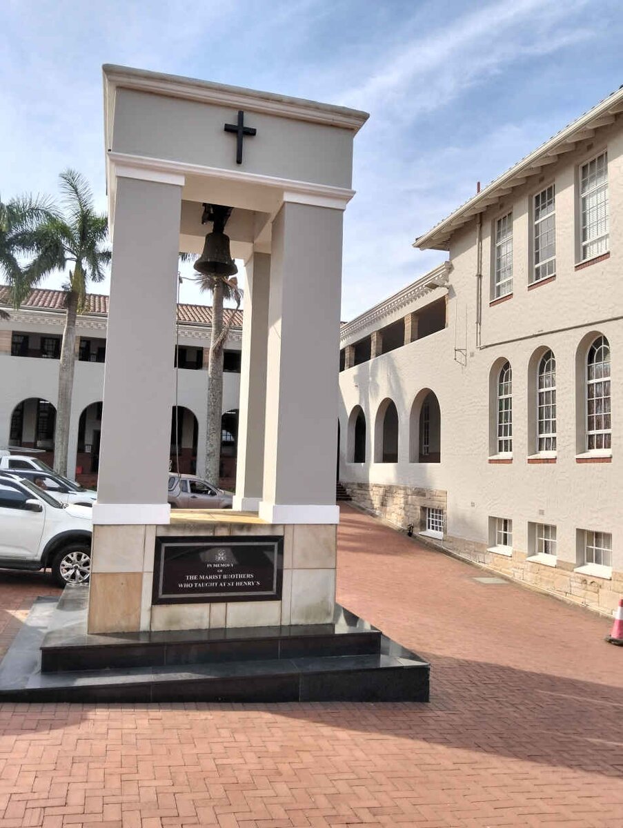 4. In Memory of The Marist Brothers Who Taught at St Henry´s