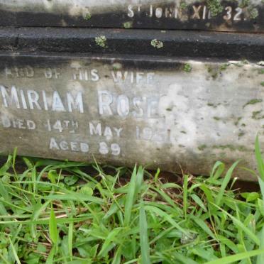 BULL Miriam Rose -1951