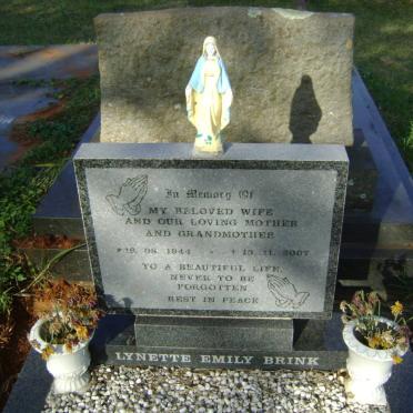 BRINK Lynette Emily 1944-2007