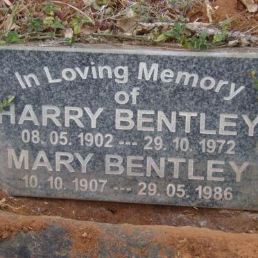 BENTLEY Harry 1902-1972 &amp; Mary 1907-1986