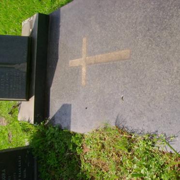 BEAVEN Charlotte 1884-1975 