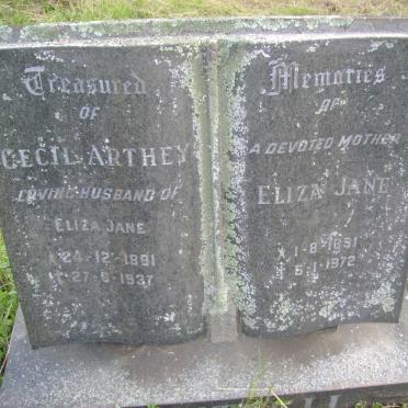 BOUTELL Cecil Arthey 1891-1937 &amp; Eliza Jane 1891-1972