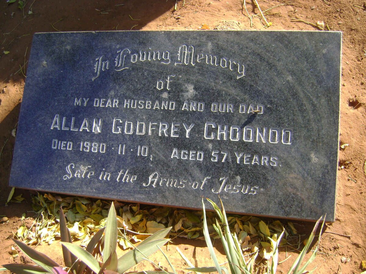 CHOONOO Allan Godfrey -1980