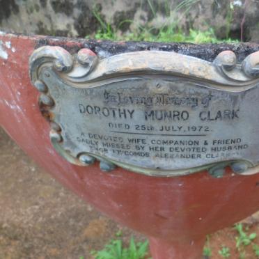 CLARK Dorothy Munro -1972