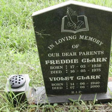 CLARK Freddie 1938-1975 &amp; Violet 1940-2000