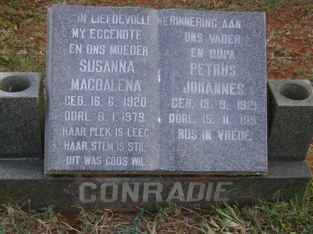 CONRADIE Petrus Johannes 1921-1991 &amp; Susanna Magdalena 1920-1979