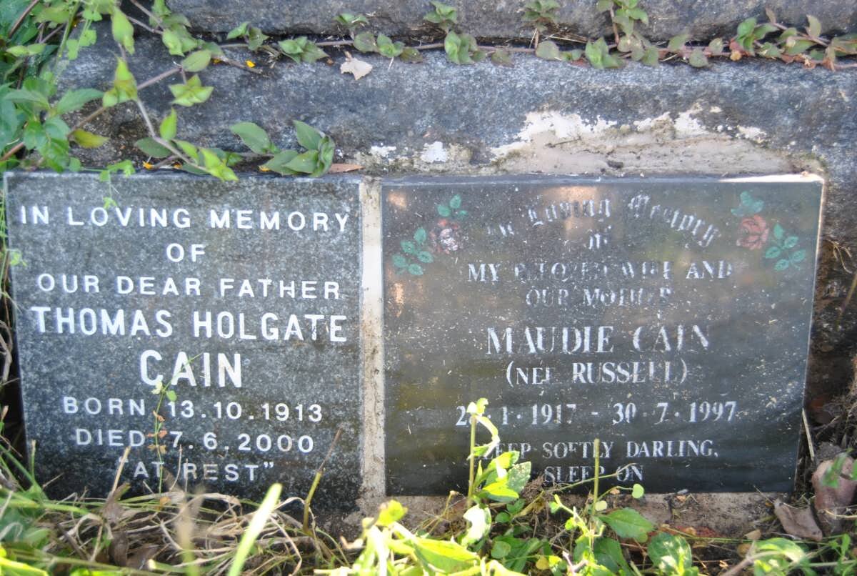 CAIN Thomas Holgate 1913-2000 &amp; Maudie RUSSELL 1917-1997