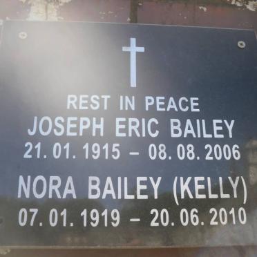 BAILEY Joseph Eric 1915-2006 &amp; Nora KELLY 1919-2010
