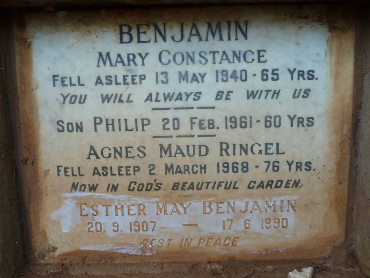 BENJAMIN Mary Constance -1940 :: BENJAMIN Philip -1961 :: BENJAMIN Esther May 1907-1990 ::  RINGEL Agnes Maud -1968