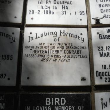 CONRADT Theresa -1985