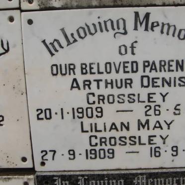 CROSSLEY Arthur Dennis 1909-1972 &amp; Lilian May 1909-1988