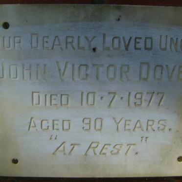 DOVEY John Victor -1977