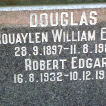 DOUGLAS Rouaylen William Edgar 1897-1980 :: DOUGLAS Robert Edgar 1932-1992