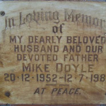 DOYLE Mike 1952-1982