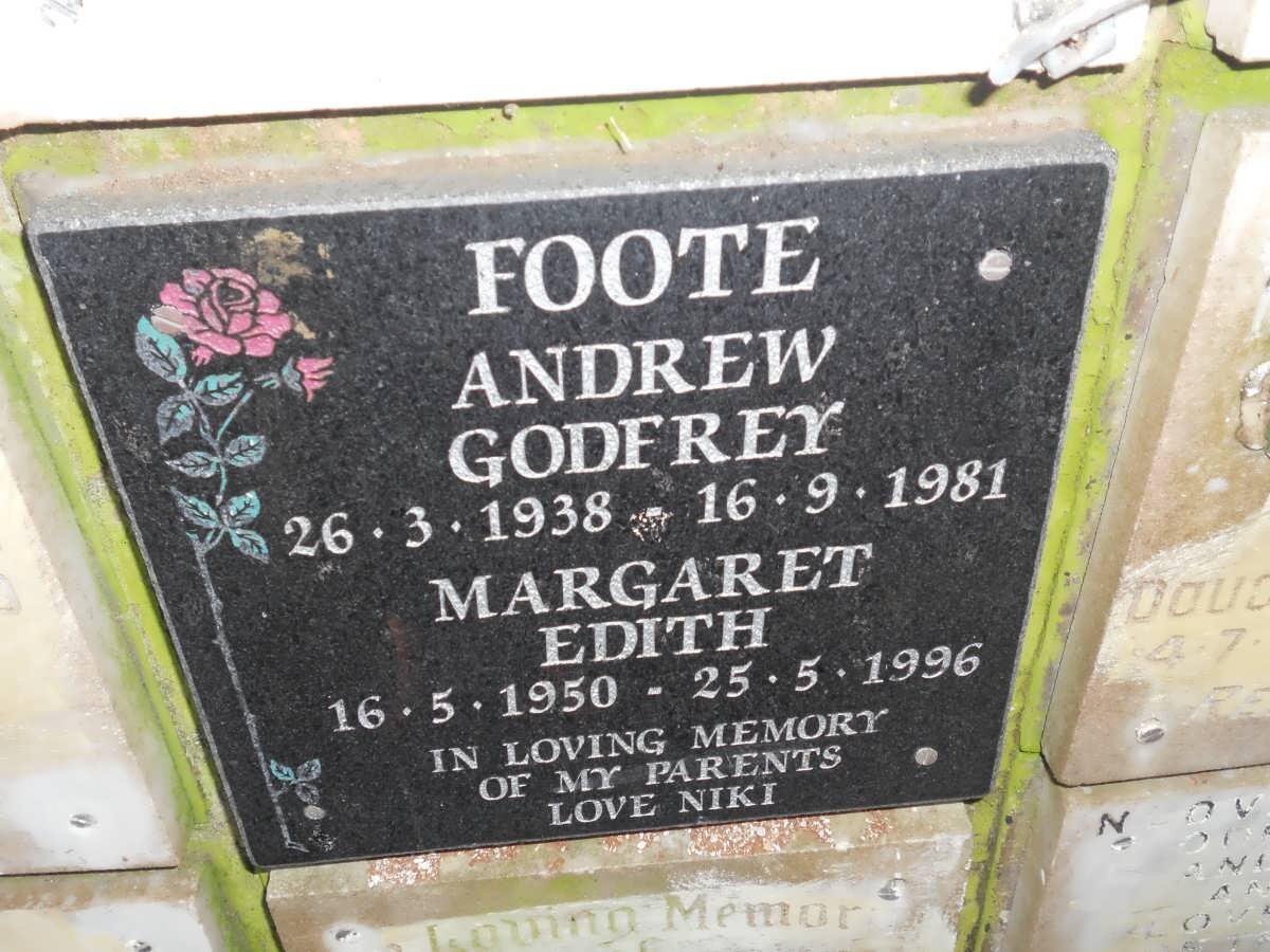 FOOTE Andrew Godfrey 1938-1981 &amp; Margaret Edith 1950-1996