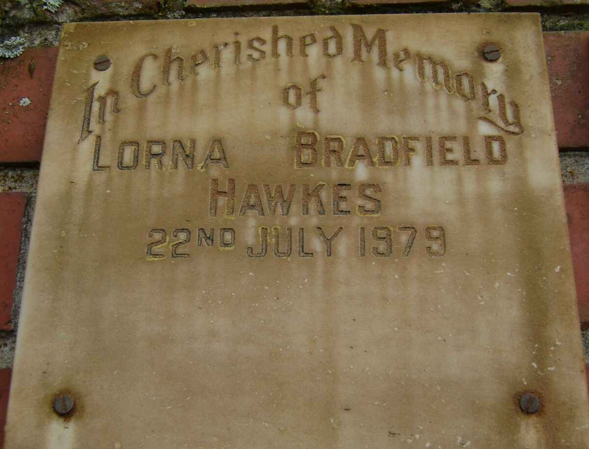 HAWKES Lorna Bradfield -1979