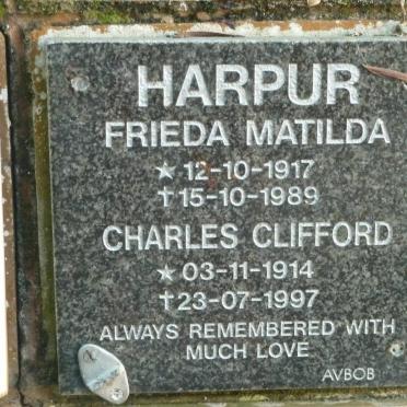 HARPUR Charles Clifford 1914-1997 &amp; Frieda Matilda 1917-1989