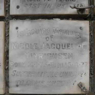 HINRICHSEN Nicole Jacqueline 1975-1977