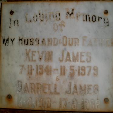 JAMES Darrell 1918-1992 :: JAMES Kevin 1941-1979