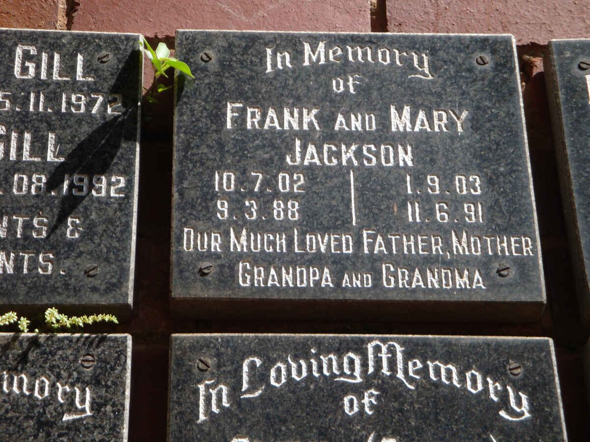 JACKSON Frank 1902-1988 &amp; Mary 1903-1991
