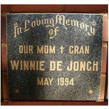 JONGH Winnie, de -1994
