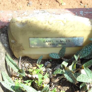 MILES Sarel H. 1938-2003