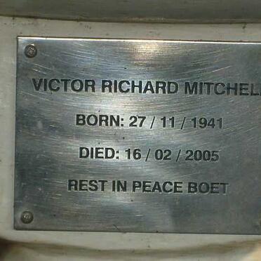 MITHELL Victor Richard 1941-2005