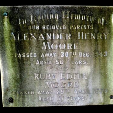 MOORE Alexander Henry -1943 &amp; Ruby Edith -1956