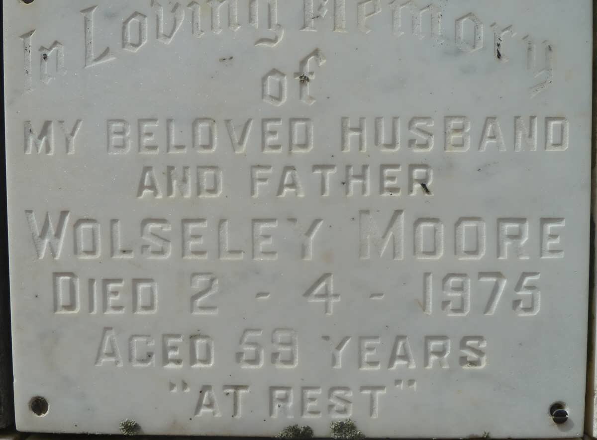 MOORE Wolseley -1975 