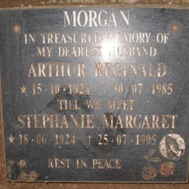 MORGAN Arthur Reginald 1924-1985 &amp; Stephanie Margaret 1924-1995