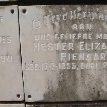 PIENAAR Hester Elizabeth 1895-1971