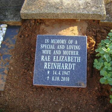 REINHARDT Rae Elizabeth 1947-2010