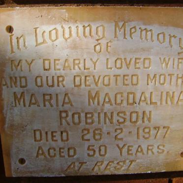 ROBINSON Maria Magdalina -1977