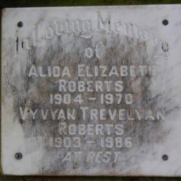 ROBERTS Vyvyan Trevelyan 1903-1986 &amp; Alida Elizabeth 1904-1970