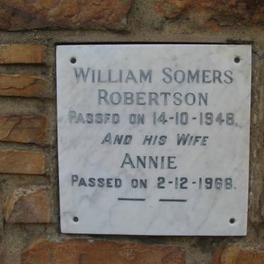 ROBERTSON William Somers -1948 &amp; Annie -1968