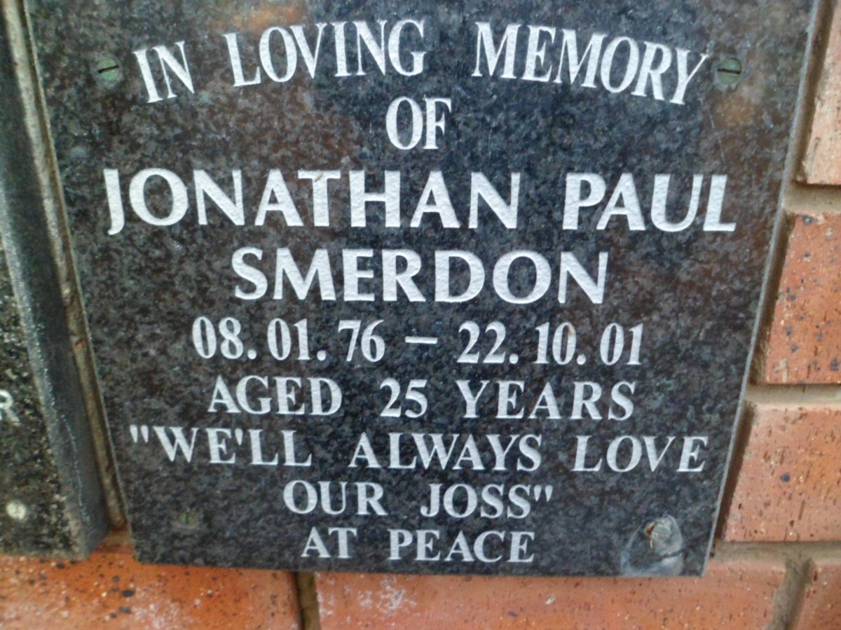 SMERDON Jonathan Paul 1976-2001
