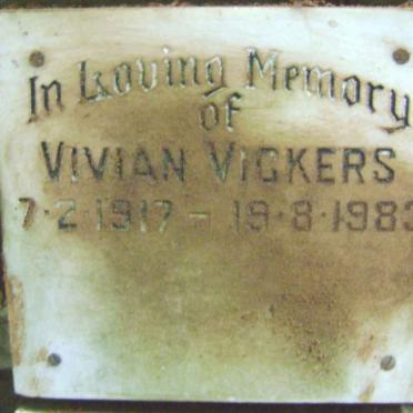 VICKERS Vivian 1917-1983