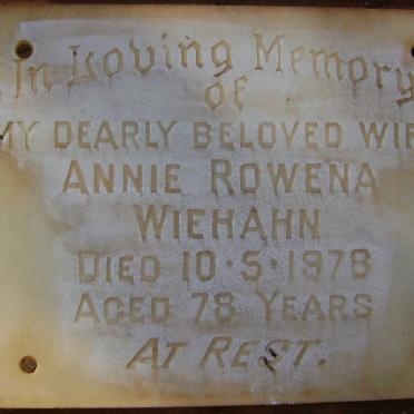 WIEHAHN Annie Rowena -1976