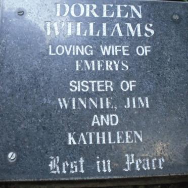 WILLIAMS Doreen