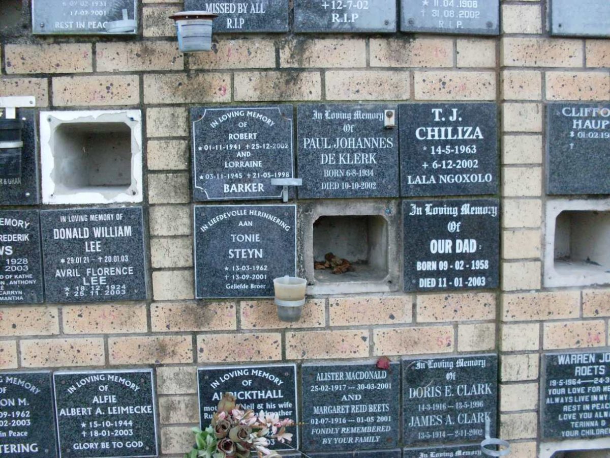 BARKER :: CLARK :: DE KLERK :: LEE :: LEIMECKE :: McDONALD :: PICKTHALL :: STEYN :: ?