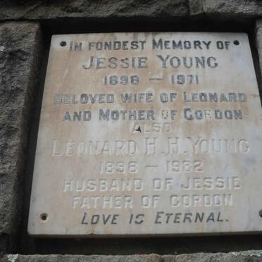 YOUNG Leonard H.H. 1898-1982 &amp; Jessie 1898-1971