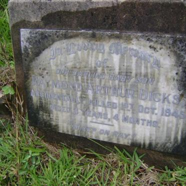 DICKS Raymond Arthur -1945