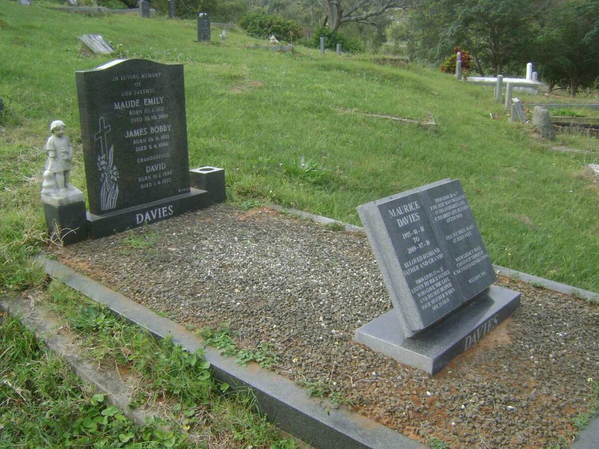 DAVIES David 1896-1957 :: DAVIES James Bobby 1922-1990 &amp; Maude Emily 1921-1969 :: DAVIES Maurice 1955-2009