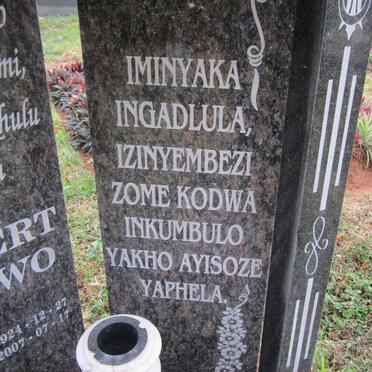 DLODLO Robert Ndawo 1924-2007