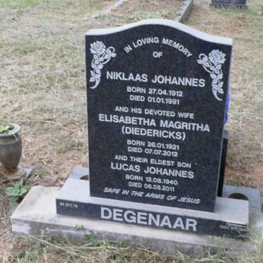 DEGENAAR Niklaas Johannes 1912-1991 &amp; Elisabetha Magritha DIEDERICKS 1921-2012 :: DEGENAAR Lucas Johannes 1940-2011